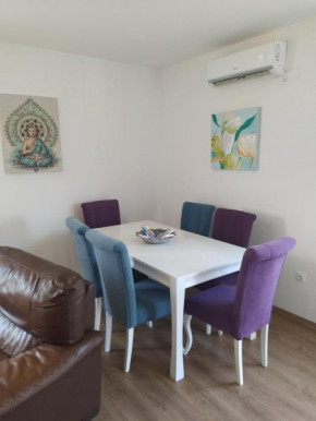 Dvosoban apartman Aleka